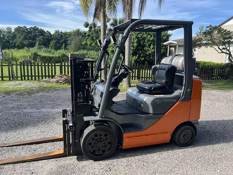 Toyota orange used forklift