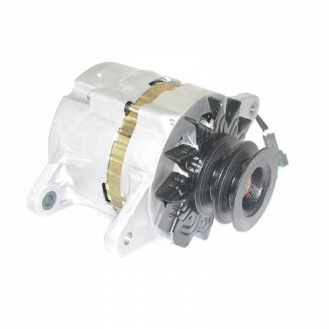 UNICARRIERS NISSAN 23100-Z5672 ALTERNATOR ASSEMBLY