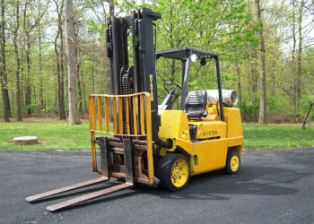 Electric Forklifts vs LP Forklifts – Reduce Operating Costs