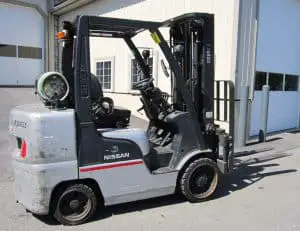 Nissan forklift L01 and L02 series manuals
