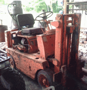 Find replacement parts for early model Clark forklift